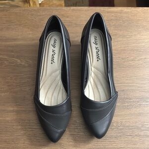 Easy Street Brown Heels Classic Design